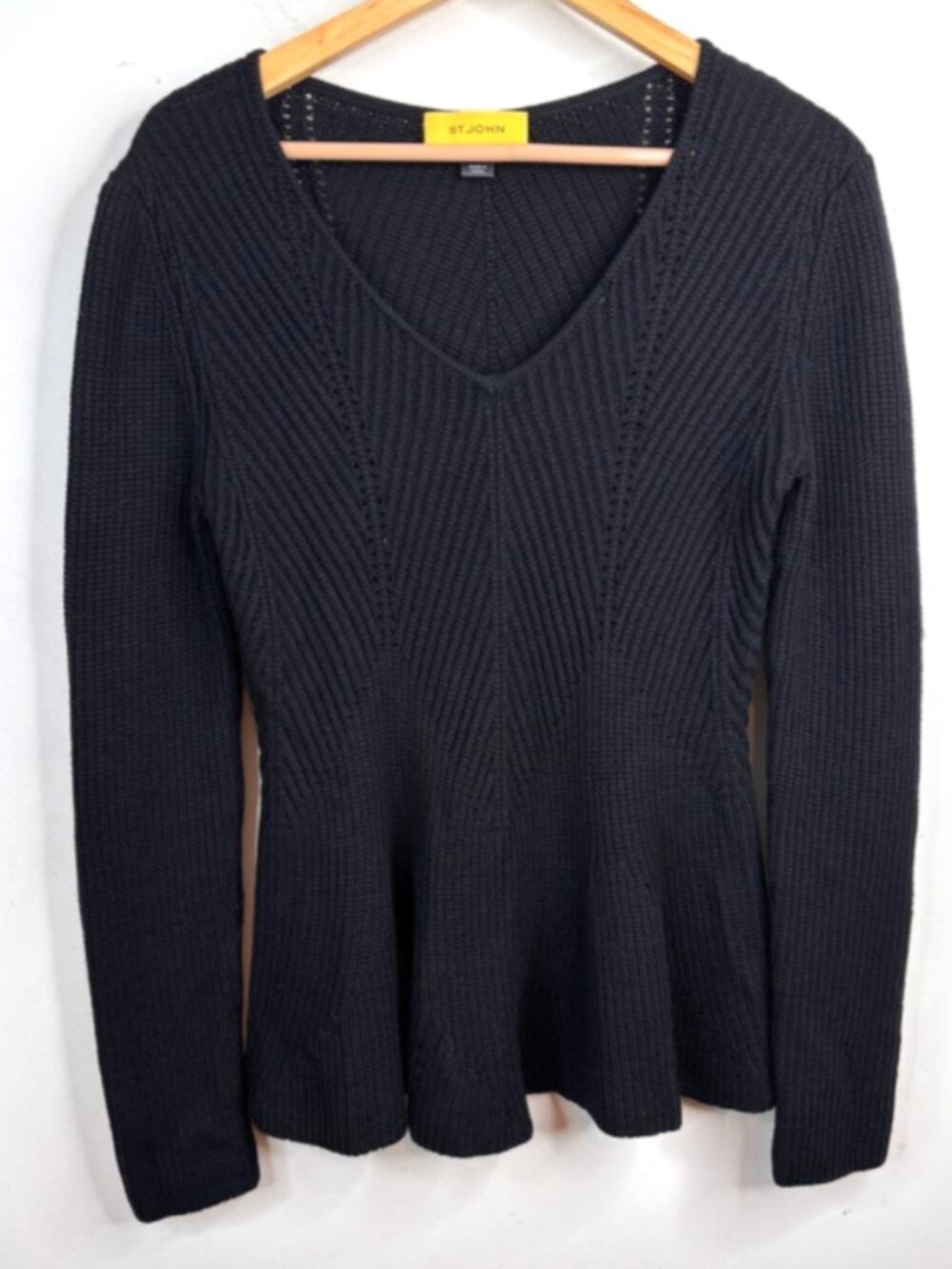 St. John Marie Gray Ribbed Wool Sweater M Black Long Sleeve Old Money Preppy